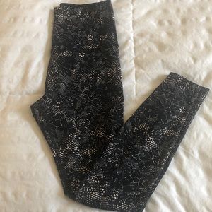 Beyond yoga leggings